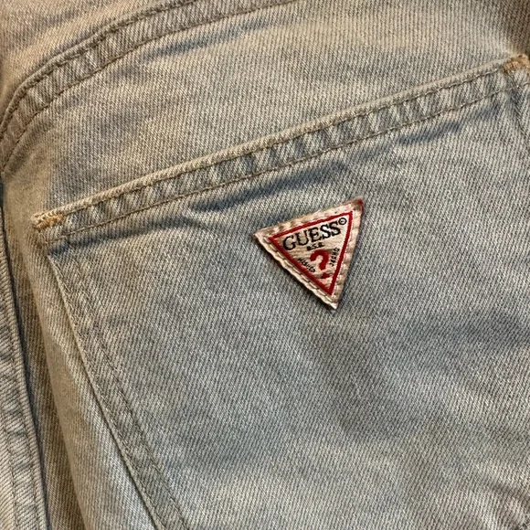 Guess | Light Wash Mom Jeans - Picture 10 of 11